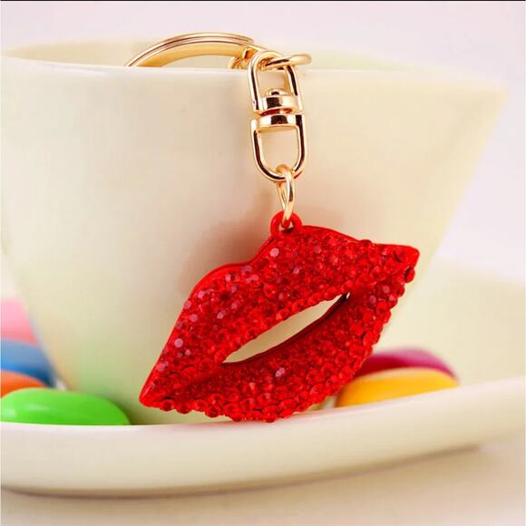 Boutique Sparkling Red Lips Key Chain Bag Charm NEW - Picture 2 of 5
